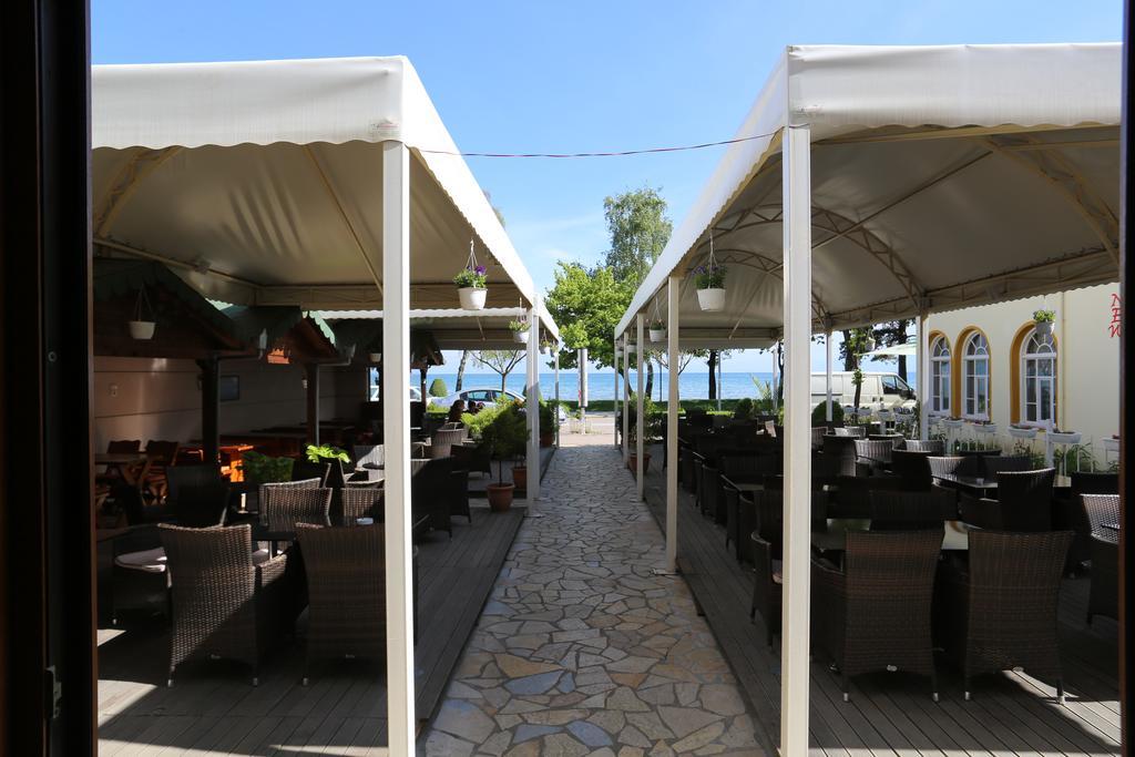 Guesthouse Bimbli Pogradec Exteriör bild